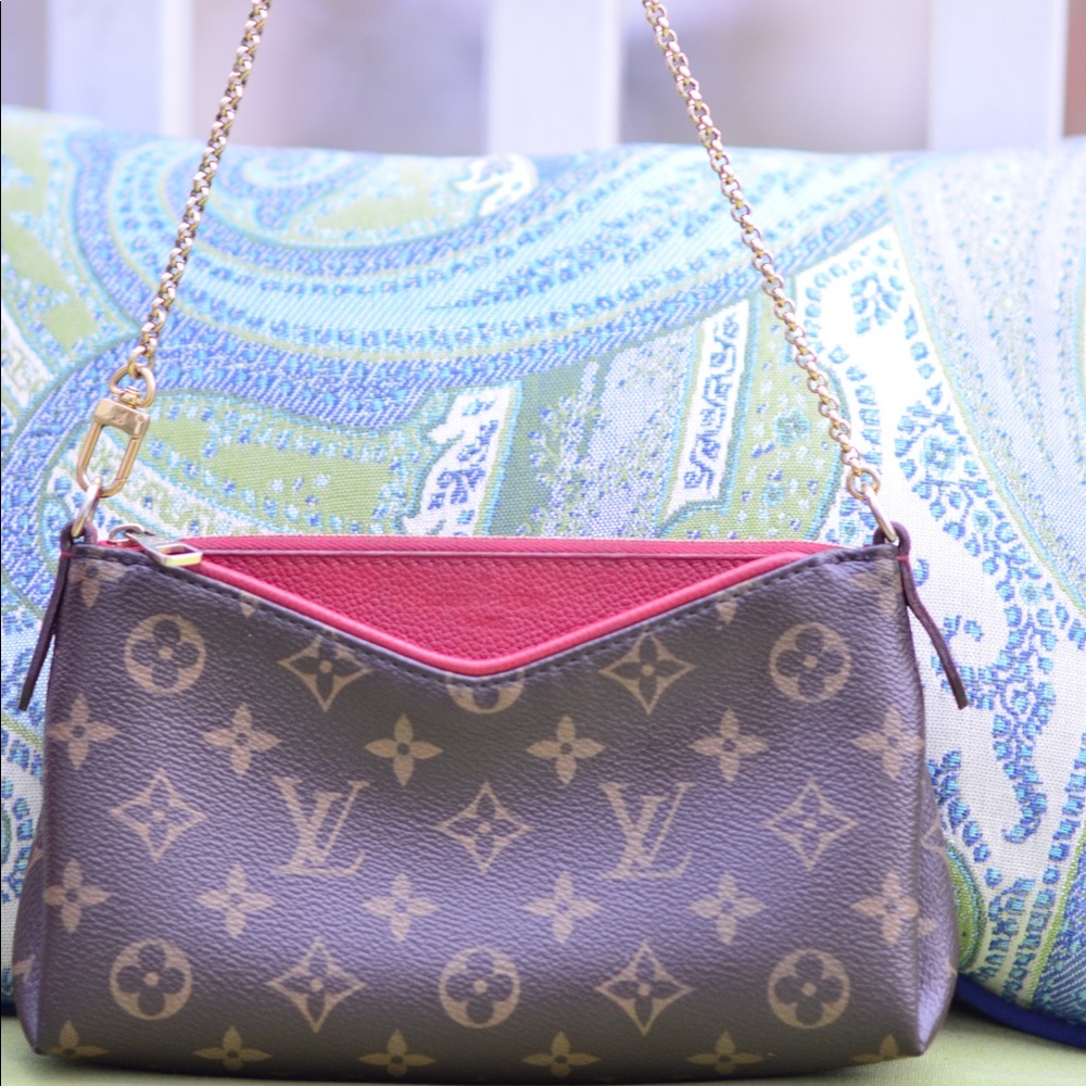 Louis Vuitton Pallas clutch pre owned